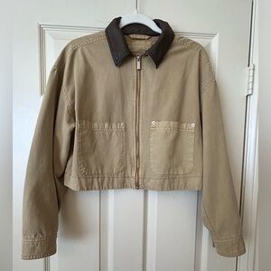 CUTE cropped barn jacket!! Oversized XS-S